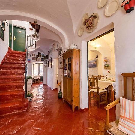 Hostal S'Engolidor Santo Tomás Extérieur photo