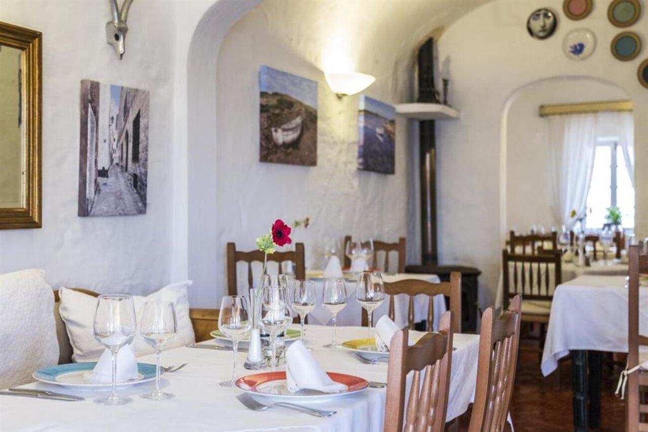 Hostal S'Engolidor Santo Tomás Extérieur photo