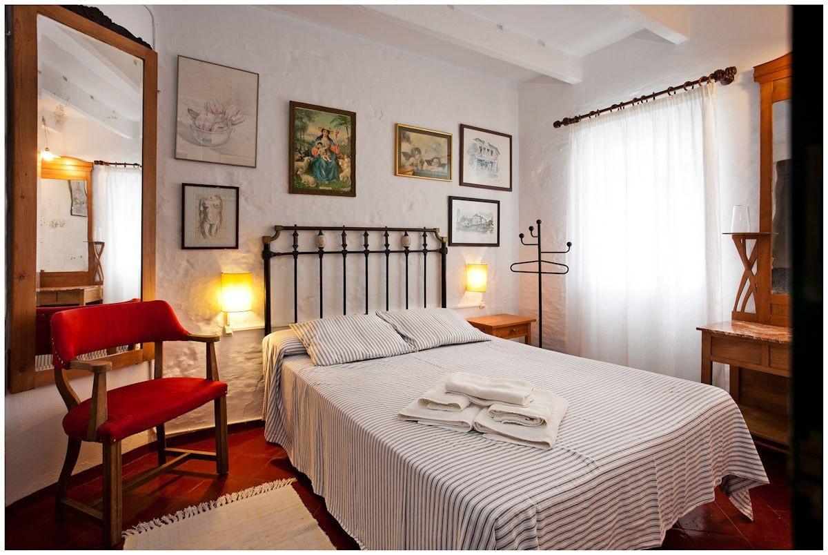 Hostal S'Engolidor Santo Tomás Extérieur photo