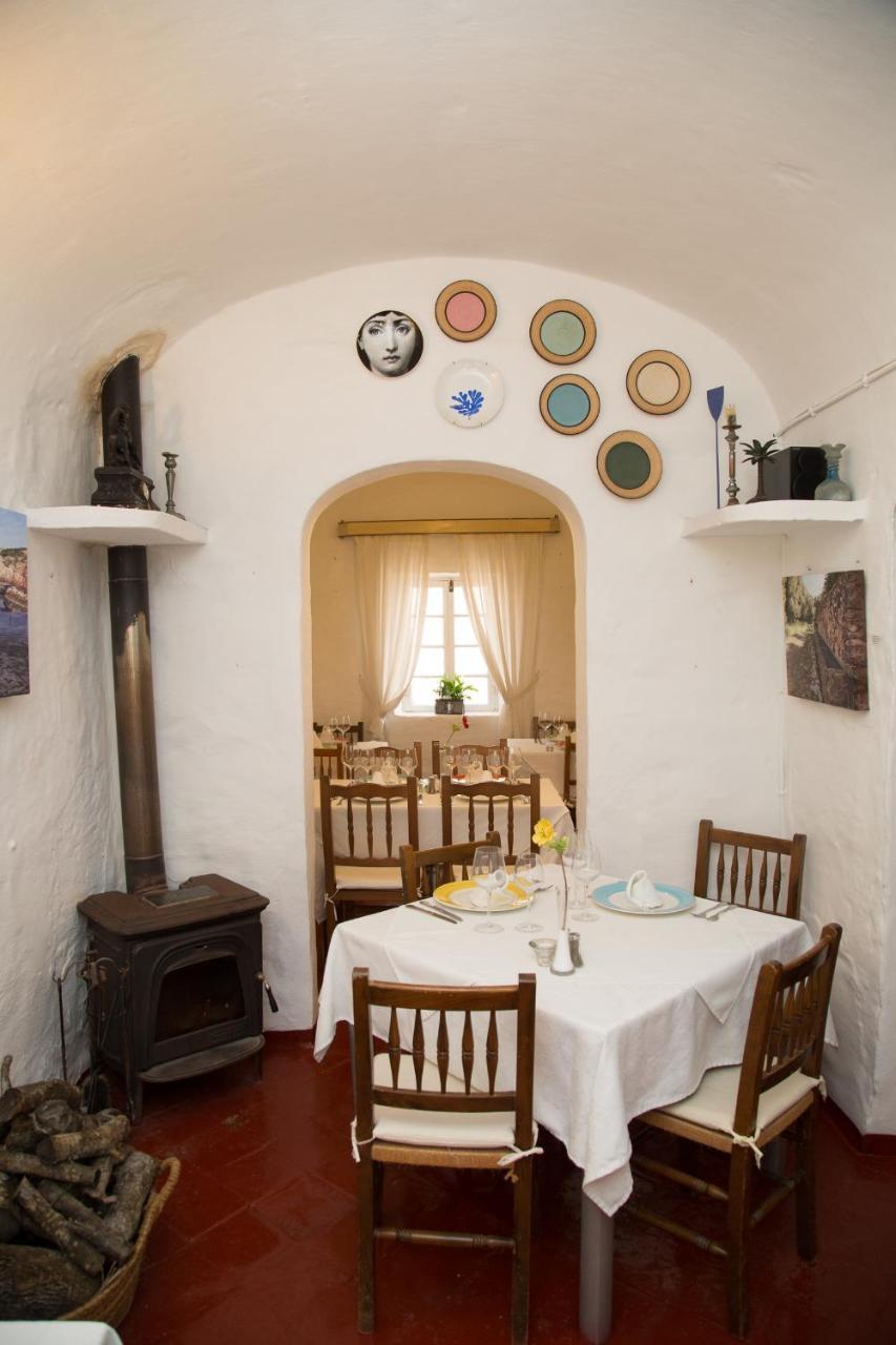 Hostal S'Engolidor Santo Tomás Extérieur photo